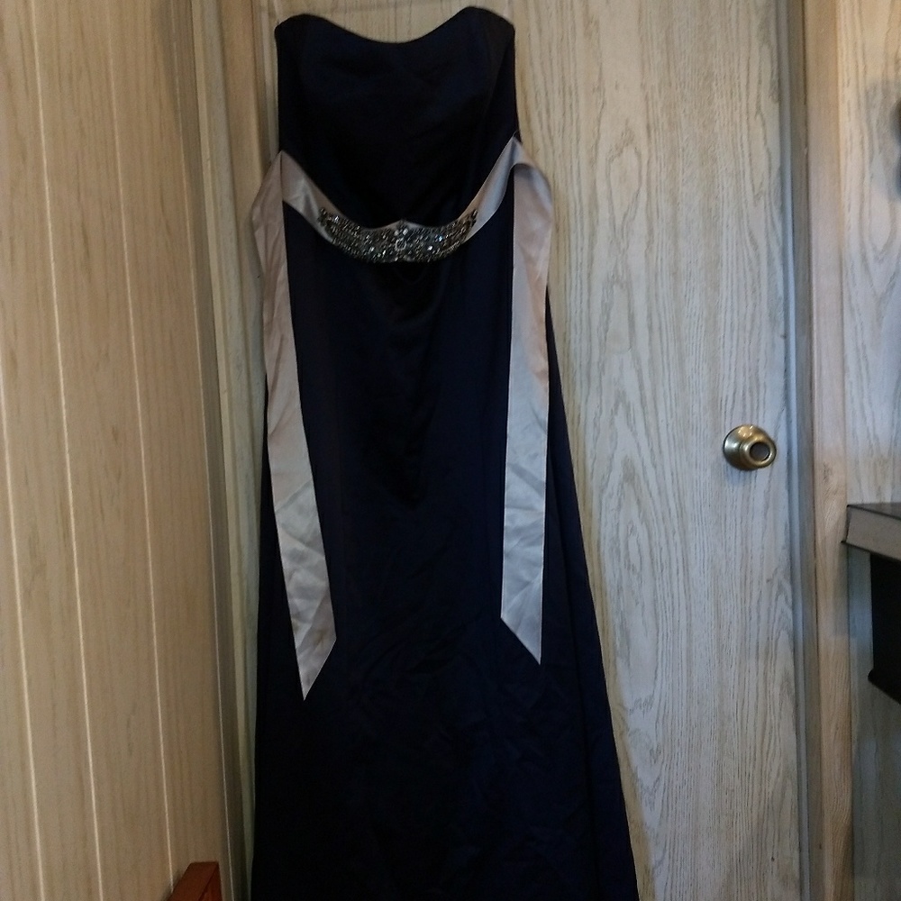 David's bridal dress